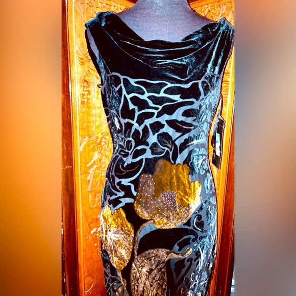 NWT Sue Wong Nocturne Velvet Burnout Beaded Gown - Picture 2 of 9